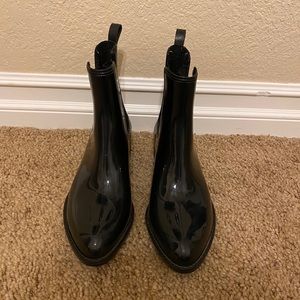 Jeffrey Campbell rain boot booties size 9